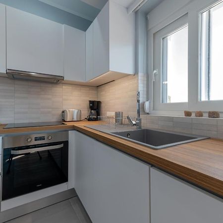 Rizes Seaside Homes Vromonérion 외부 사진