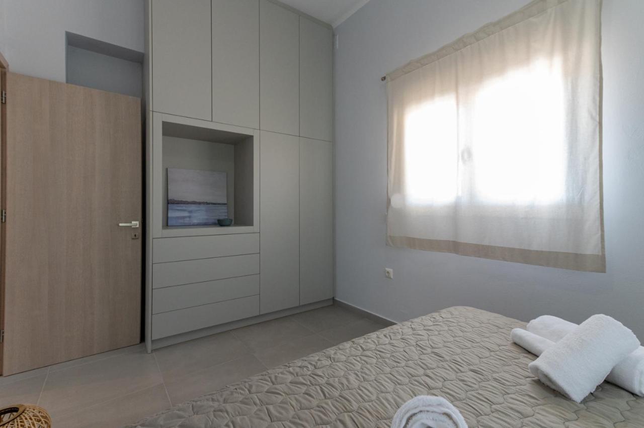 Rizes Seaside Homes Vromonérion 외부 사진