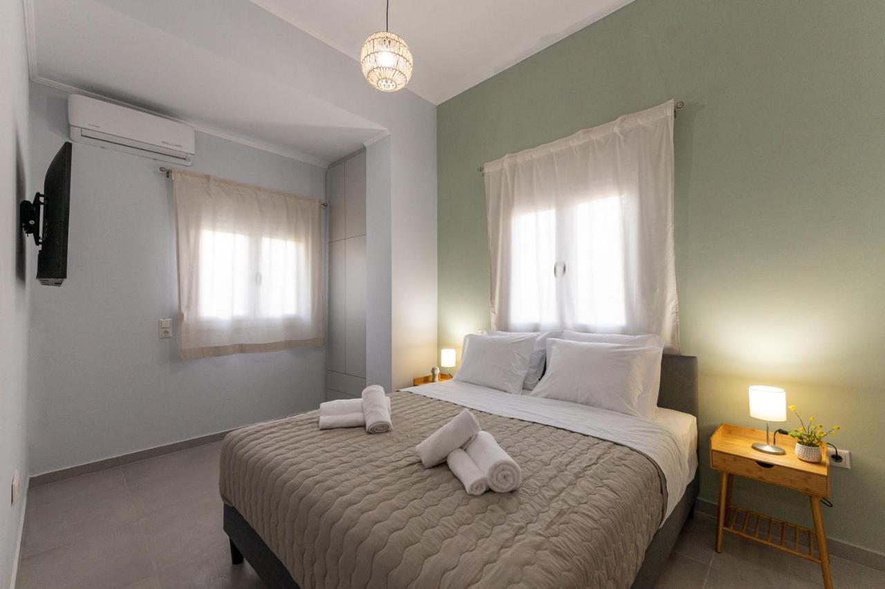 Rizes Seaside Homes Vromonérion 외부 사진