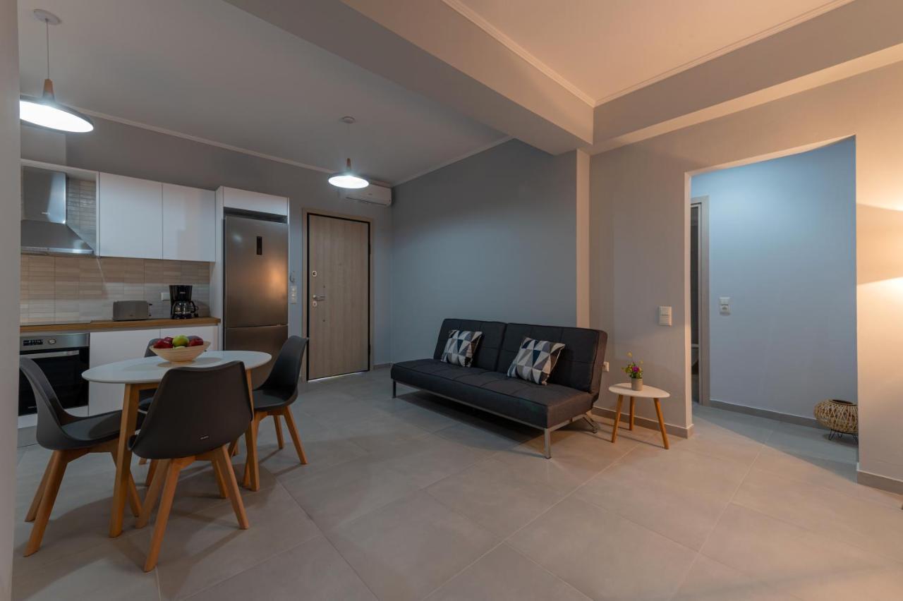Rizes Seaside Homes Vromonérion 외부 사진